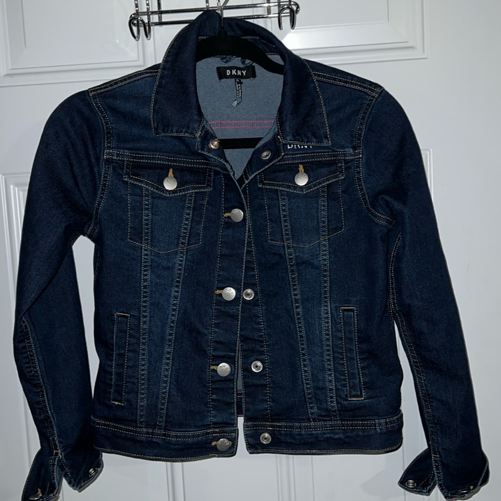 Girls dark wash jean jacket size XL, like new